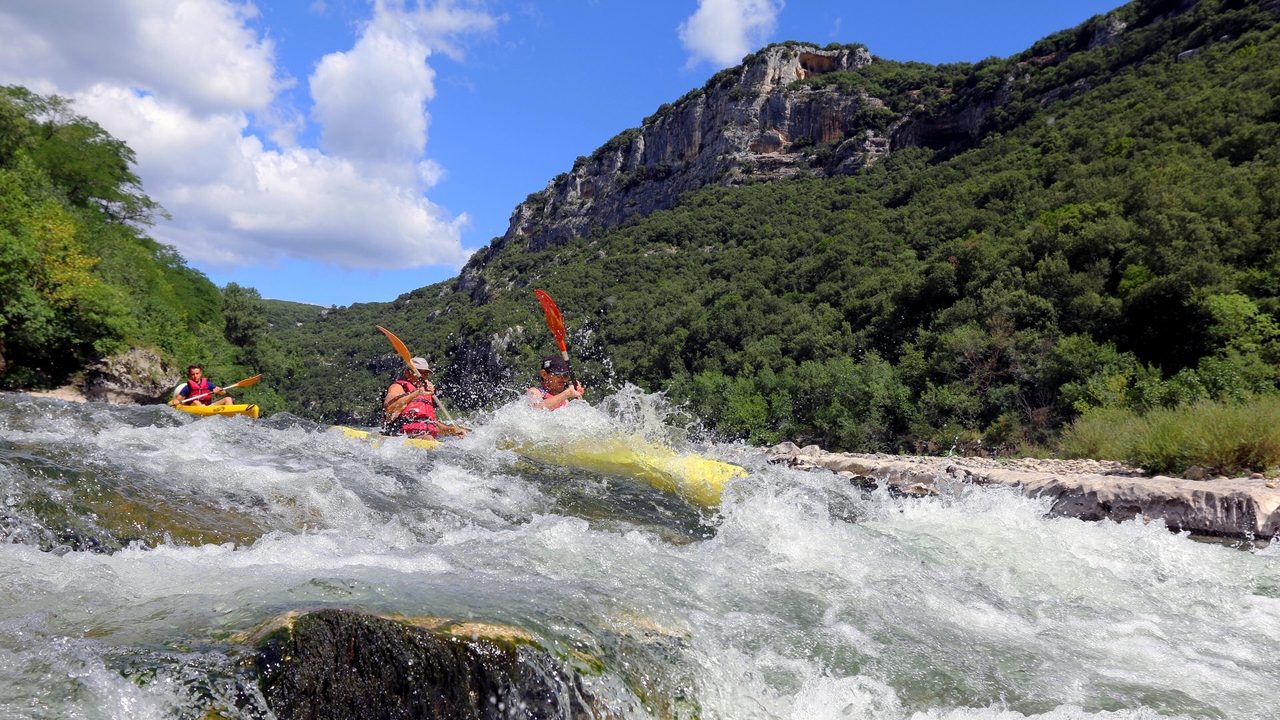 ardeche kayak tour