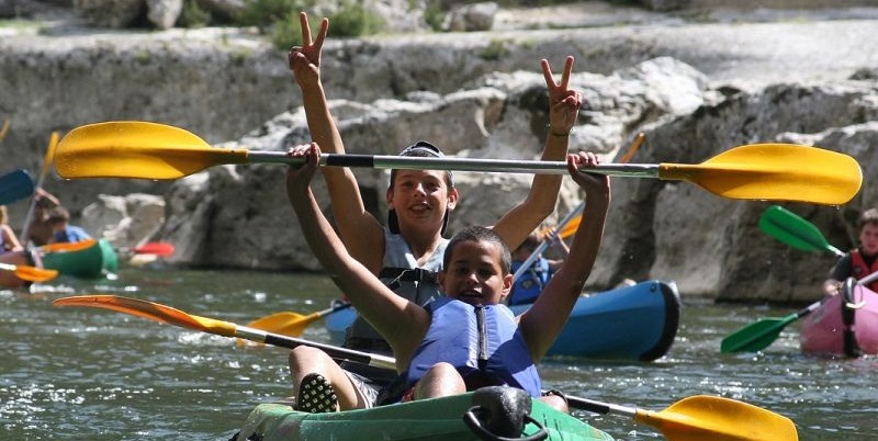 enfants canoe ardèche